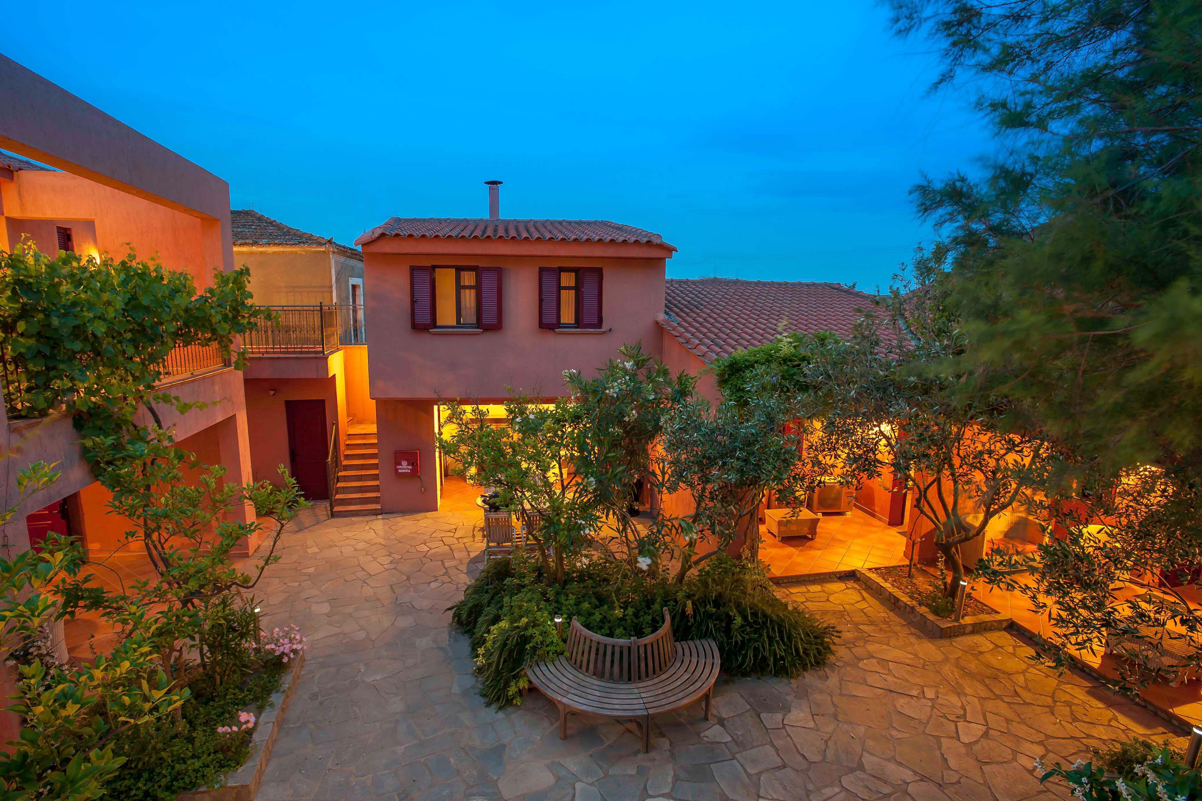 Varos Village Boutique Hotel Ngoại thất bức ảnh